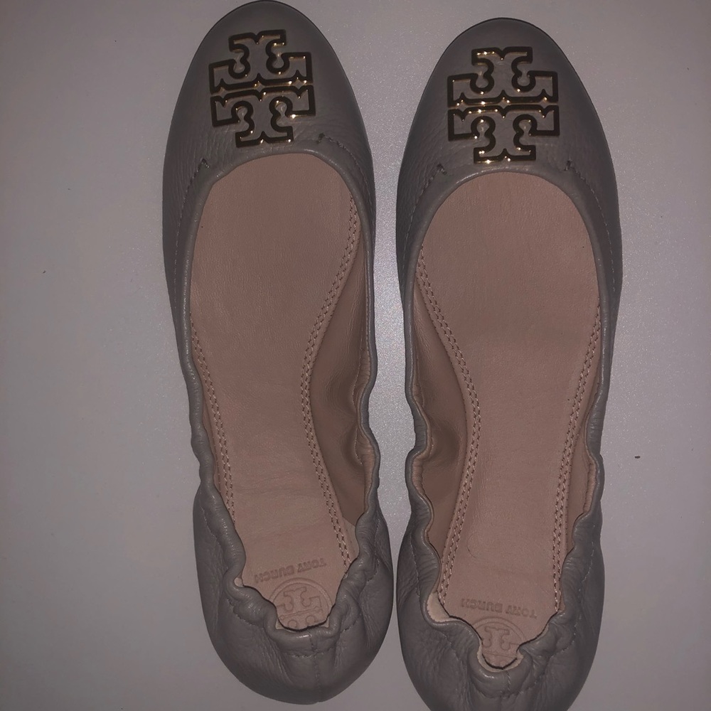 Tory Burch gray flats- size 9
